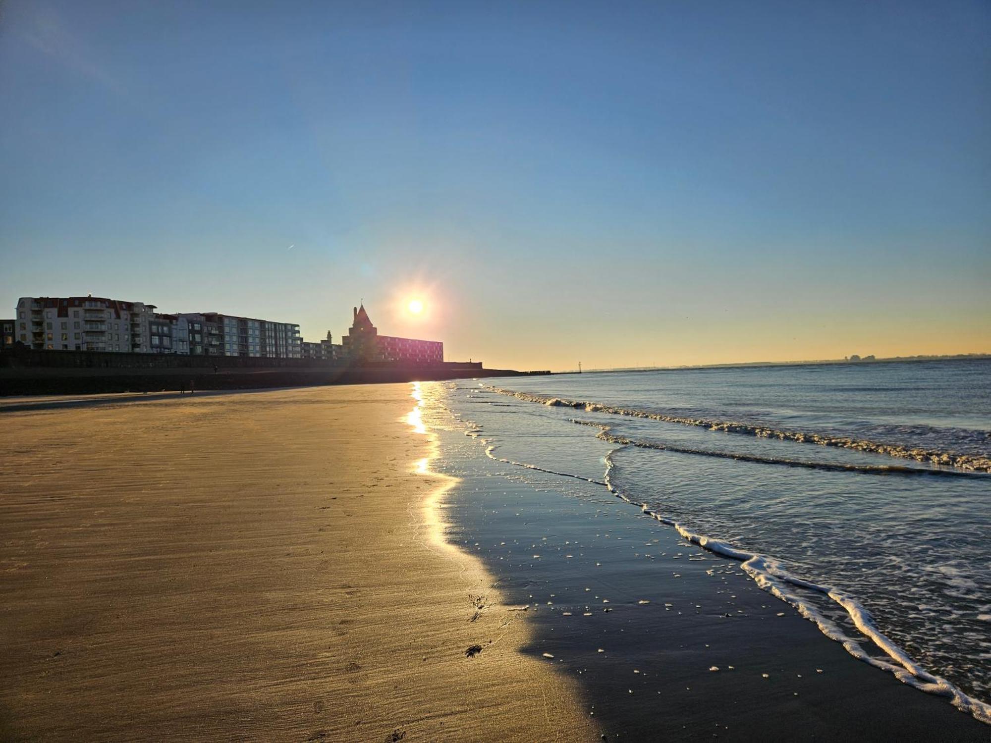 B&B Van Zon Aan Zee Vlissingen Bagian luar foto